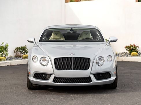 Used 2015 Bentley Continental GT image 9
