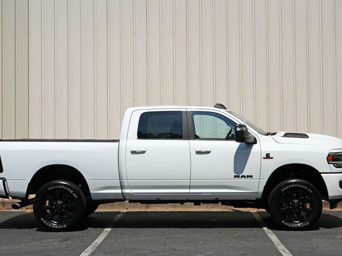 Used 2024 RAM 3500 Laramie w/ Night Edition AWD/4WD image 57