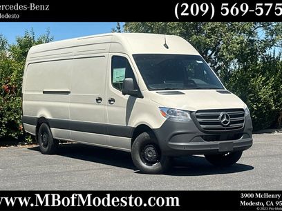 New 2025 Mercedes-Benz Sprinter 2500