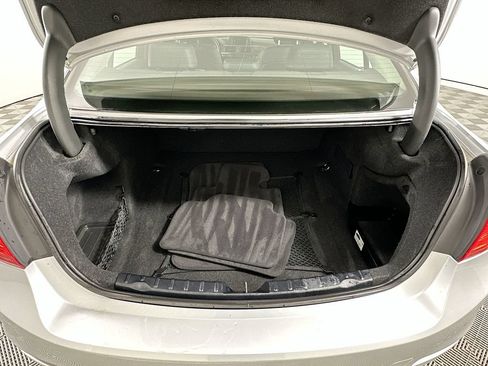 Used 2014 BMW 320i Sedan RWD image 25