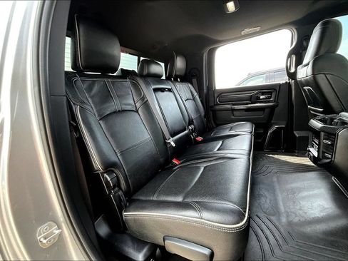Used 2024 RAM 3500 Limited AWD/4WD image 29