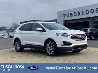 Used 2019 Ford Edge Titanium video 1