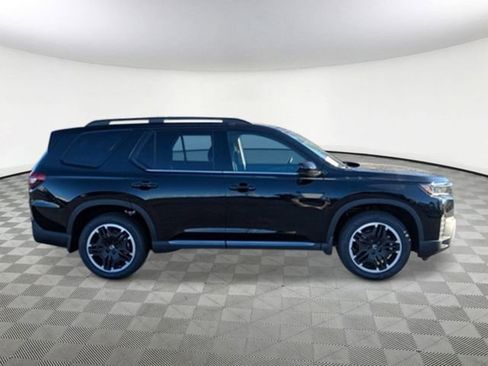 New 2026 Honda Pilot Touring image 7