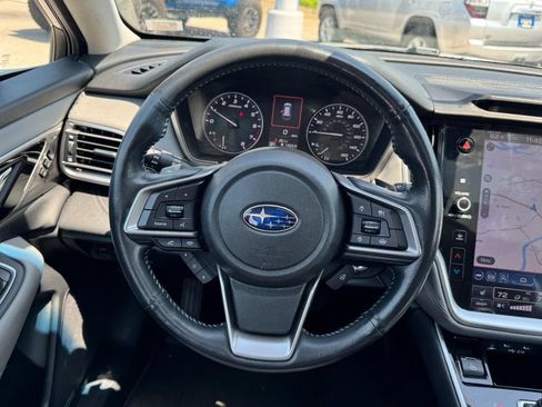 Used 2022 Subaru Outback Limited AWD/4WD image 14