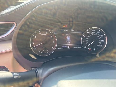 Used 2019 INFINITI QX50 Essential w/ Premium Heat Package AWD/4WD image 4