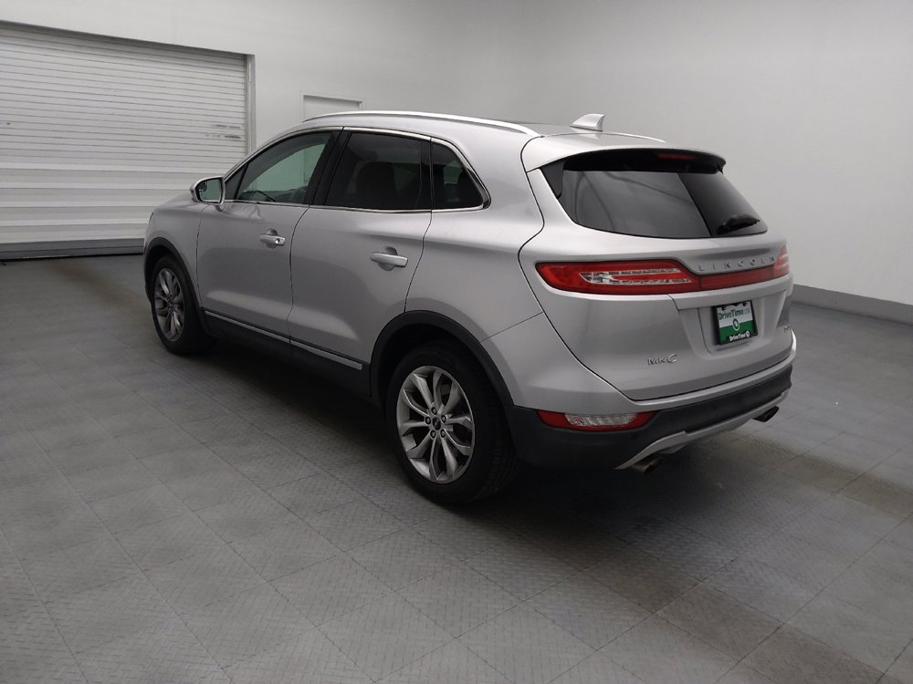 Used 2017 Lincoln MKC Select FWD image 3