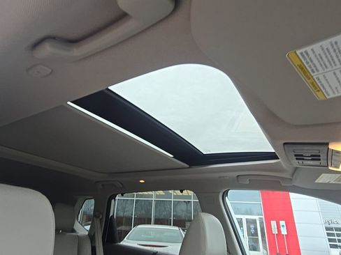 Certified 2023 Nissan Rogue SL w/ SL Premium Package image 27