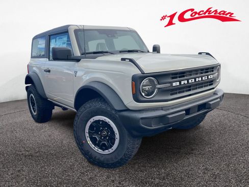 New 2025 Ford Bronco 2-Door w/ Sasquatch Package image 1