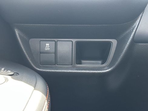 Certified 2025 Honda HR-V Sport image 24