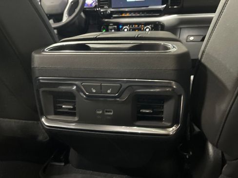 New 2026 Chevrolet Silverado 1500 LTZ w/ LTZ Premium Package AWD/4WD image 16