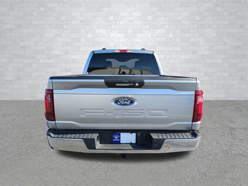 Certified 2024 Ford F150 XLT w/ Mobile Office Package image 5