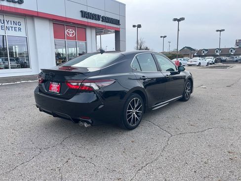 Certified 2024 Toyota Camry SE w/ Convenience Package image 5