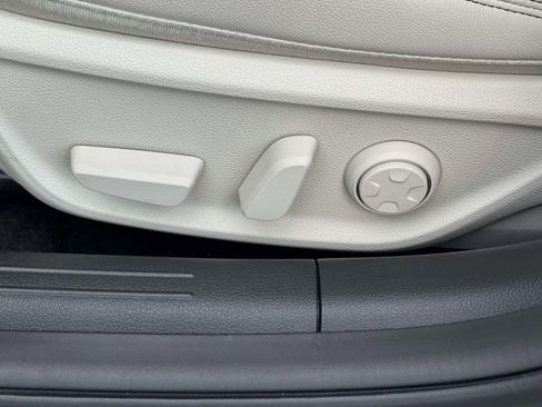 Certified 2026 Genesis G70 2.5T image 13