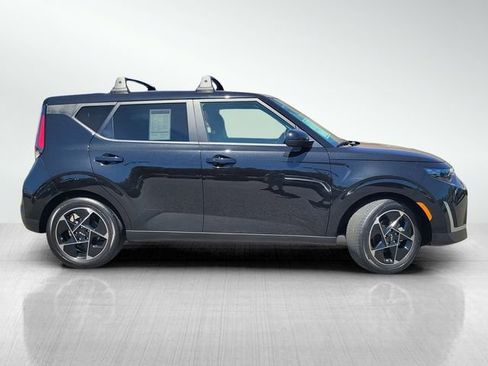 Used 2023 Kia Soul EX FWD image 3