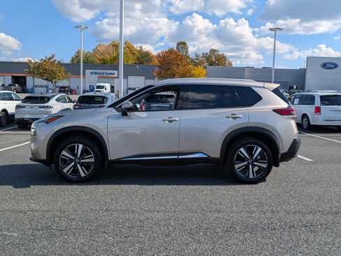 Used 2021 Nissan Rogue SL image 6