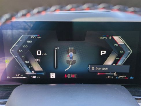 New 2026 BMW X5 M60i w/ Climate Comfort Package image 14