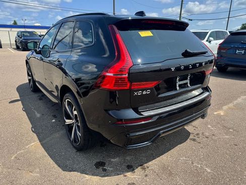 Used 2023 Volvo XC60 B5 Ultimate AWD/4WD image 7