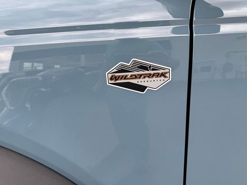 Used 2021 Ford Bronco Wildtrak AWD/4WD image 7