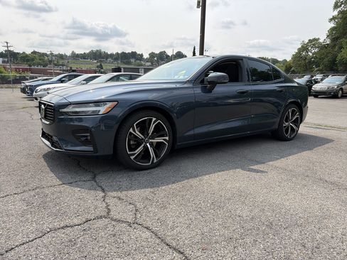 Used 2024 Volvo S60 B5 Core AWD/4WD image 3