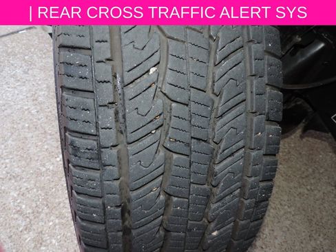 Certified 2024 Nissan Titan SV w/ SV Convenience Package image 15