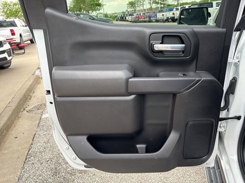 Used 2021 Chevrolet Silverado 1500 Custom image 42