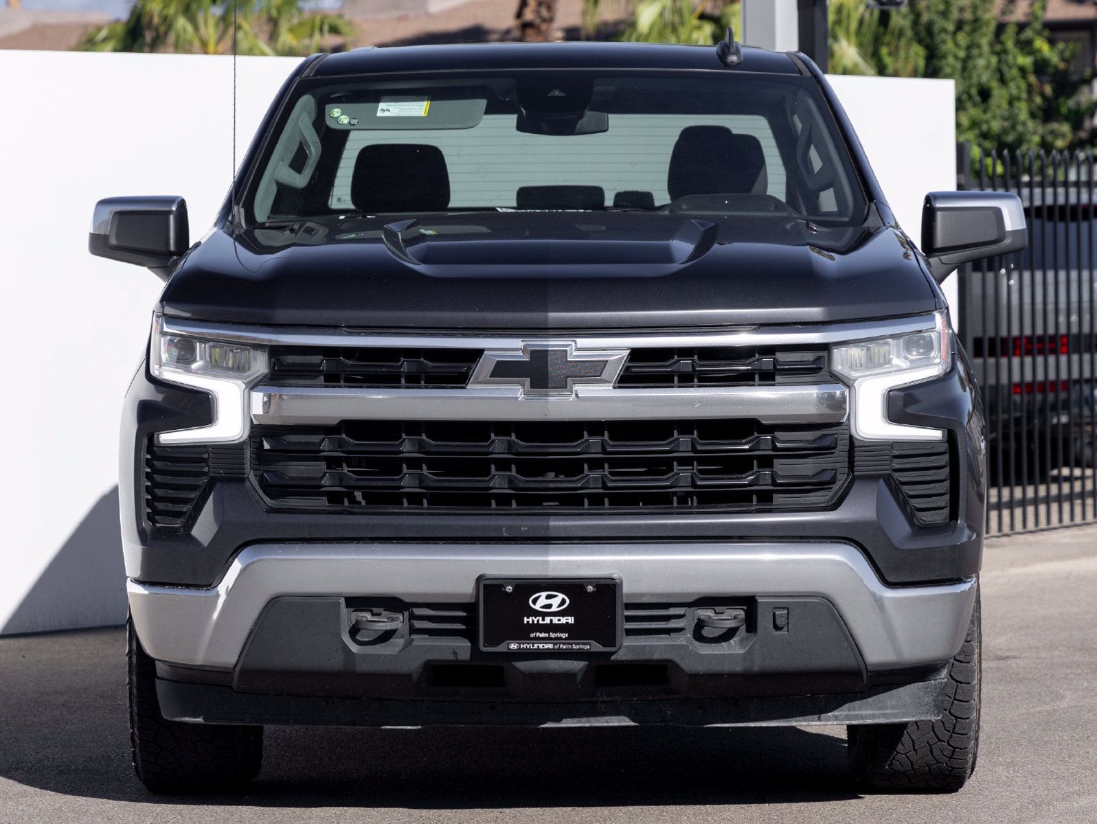Used 2023 Chevrolet Silverado 1500 LT w/ Protection Package AWD/4WD image 3