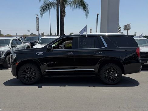 Used 2024 GMC Yukon Denali AWD/4WD image 6