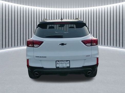 Certified 2023 Chevrolet TrailBlazer RS w/ Convenience Package image 6