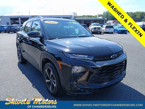 Used 2022 Chevrolet TrailBlazer RS w/ Sun and Liftgate Package image 7
