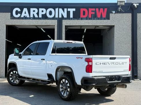 Used 2021 Chevrolet Silverado 2500 Custom w/ Custom Value Package AWD/4WD image 10