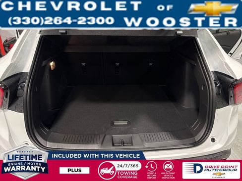 New 2026 Chevrolet Trax RS w/ Sunroof Package image 31