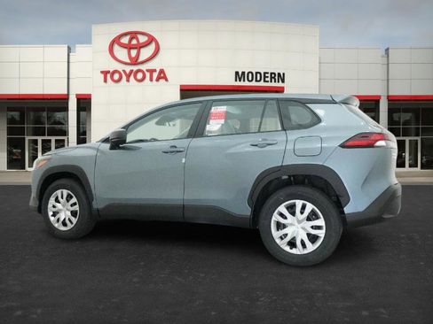 New 2026 Toyota Corolla Cross L image 12