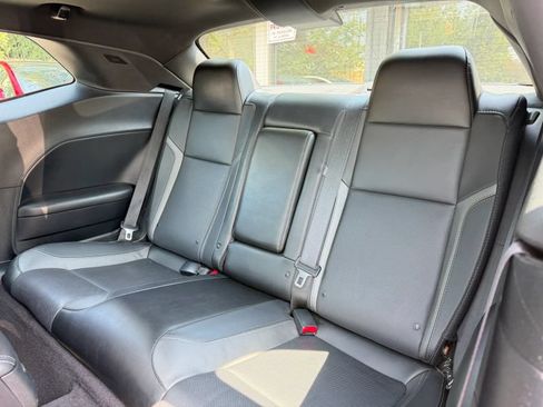 Used 2017 Dodge Challenger SXT Plus RWD image 13
