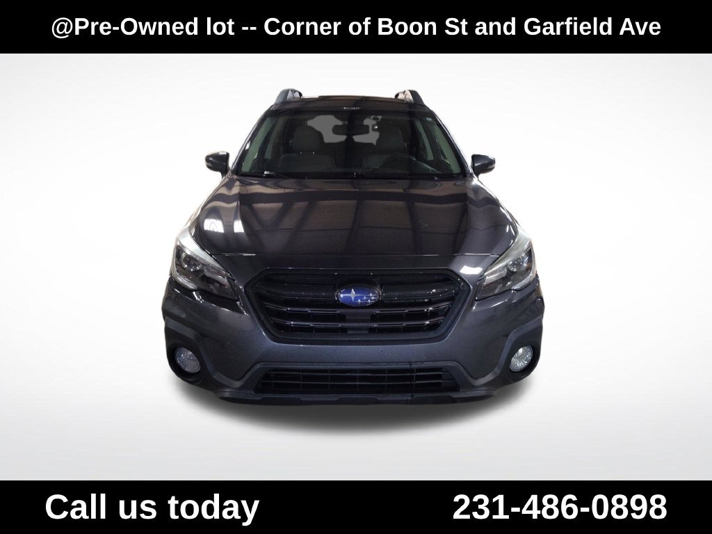 Used 2018 Subaru Outback 2.5i Limited AWD/4WD image 8