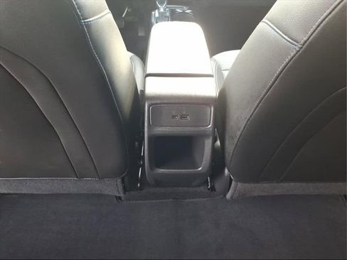 Used 2025 Chevrolet Trax LT w/ Driver Confidence Package image 16