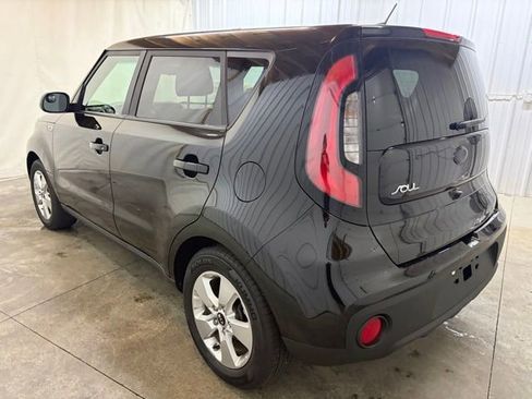 Used 2019 Kia Soul FWD image 8