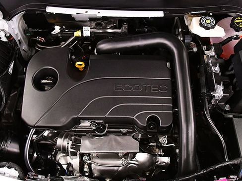 New 2026 Chevrolet Equinox LT AWD/4WD image 30