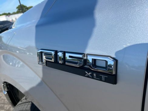 Used 2018 Ford F150 XLT w/ Equipment Group 302A Luxury AWD/4WD image 33