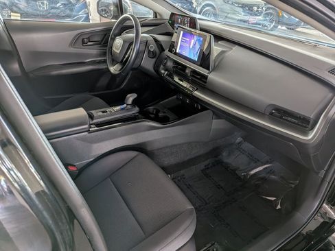 Used 2024 Toyota Prius LE FWD image 22