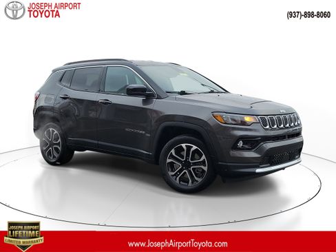 Used 2024 Jeep Compass Limited image 1