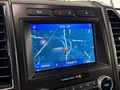 Used 2021 Ford Expedition Limited RWD image 35