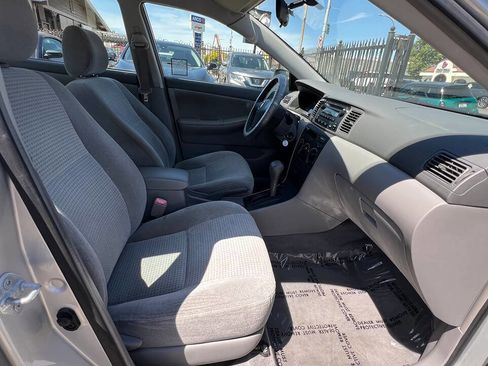Used 2007 Toyota Corolla CE FWD image 16