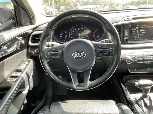 Used 2016 Kia Sorento SX image 13
