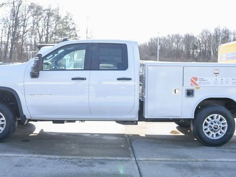 New 2026 Chevrolet Silverado 2500 W/T w/ WT Convenience Package image 4