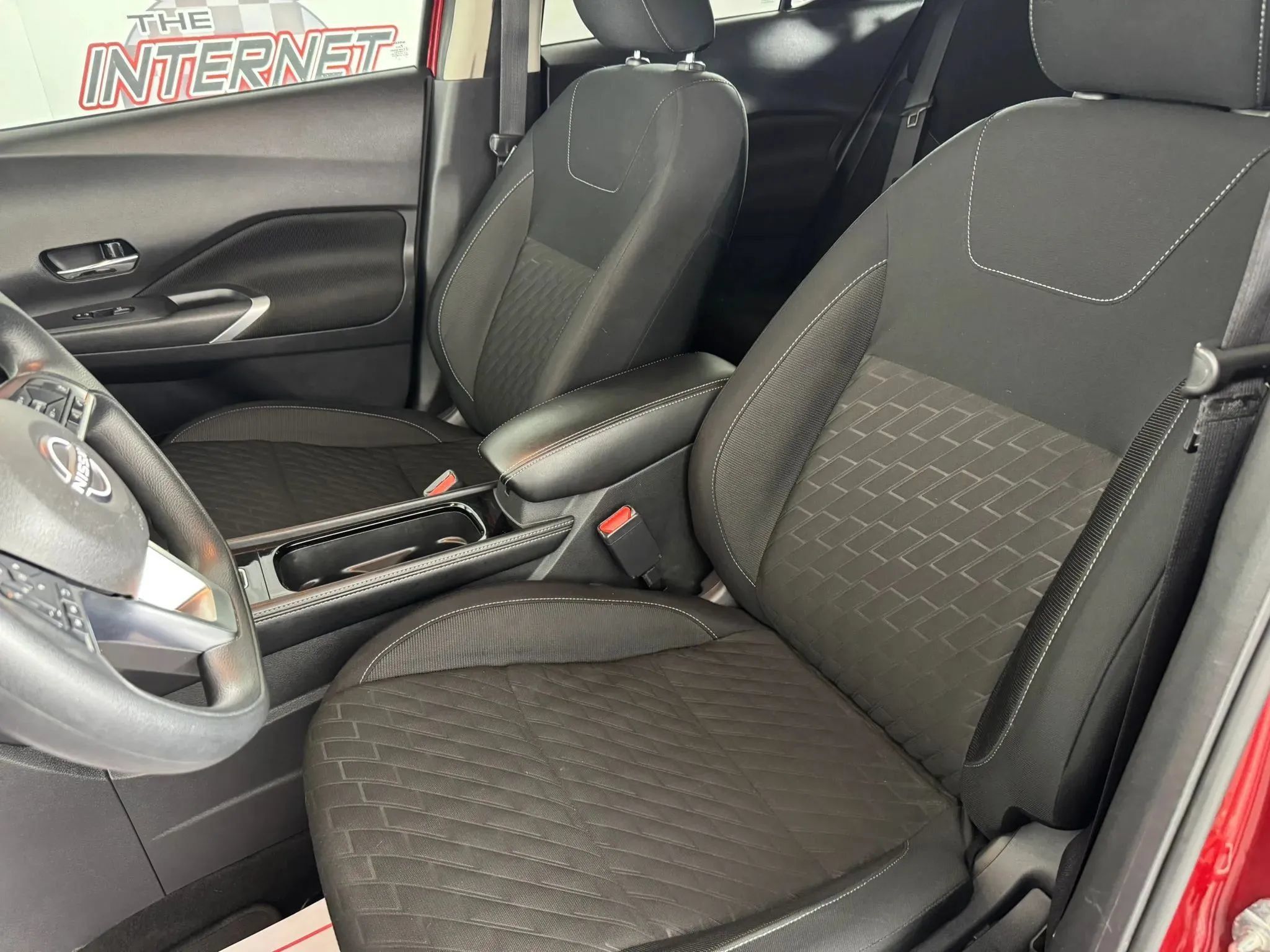 Used 2023 Nissan Kicks SV FWD image 31
