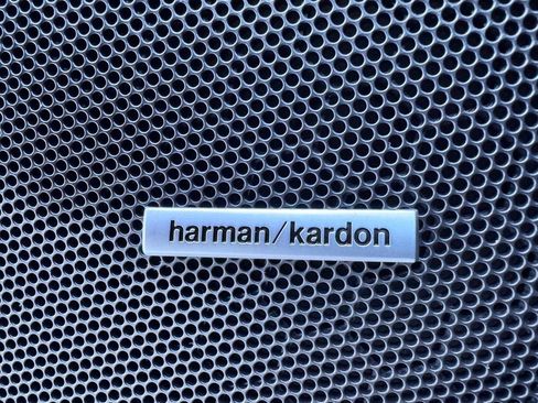 Used 2023 Subaru Forester Limited image 19