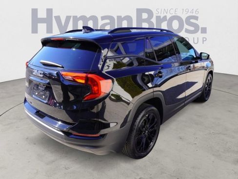 Used 2021 GMC Terrain SLT w/ Infotainment Package II image 5