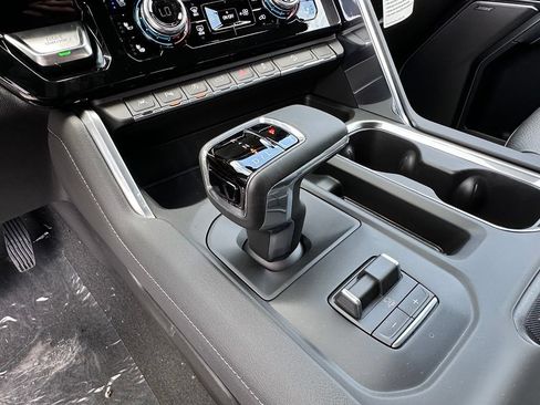 New 2026 GMC Sierra 1500 Denali w/ Denali Reserve Package AWD/4WD image 29