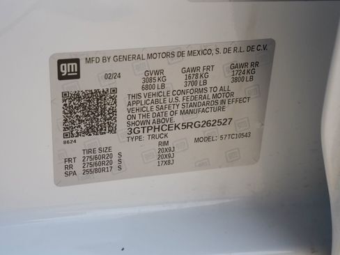 Used 2024 GMC Sierra 1500 Elevation image 29