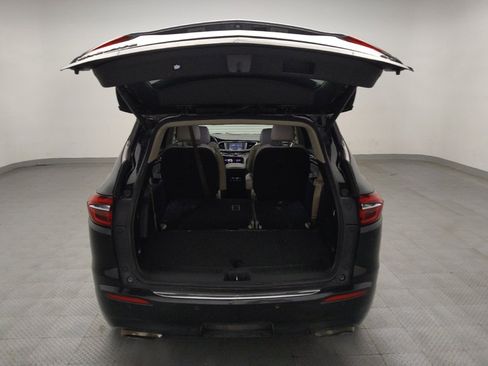 Used 2021 Buick Enclave Essence w/ Sport Touring Edition FWD image 29